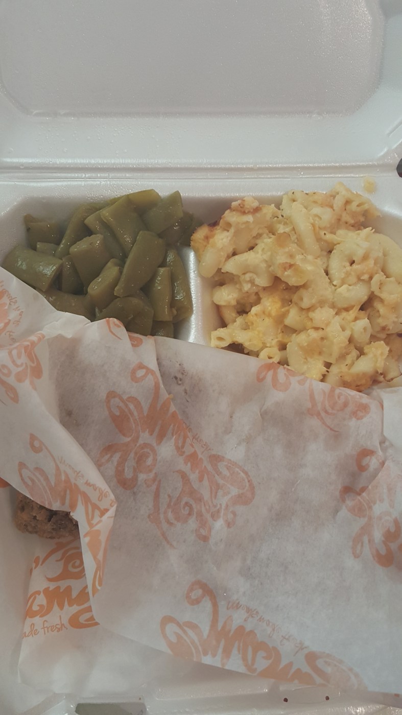 Yo' Mama's Restaurant 